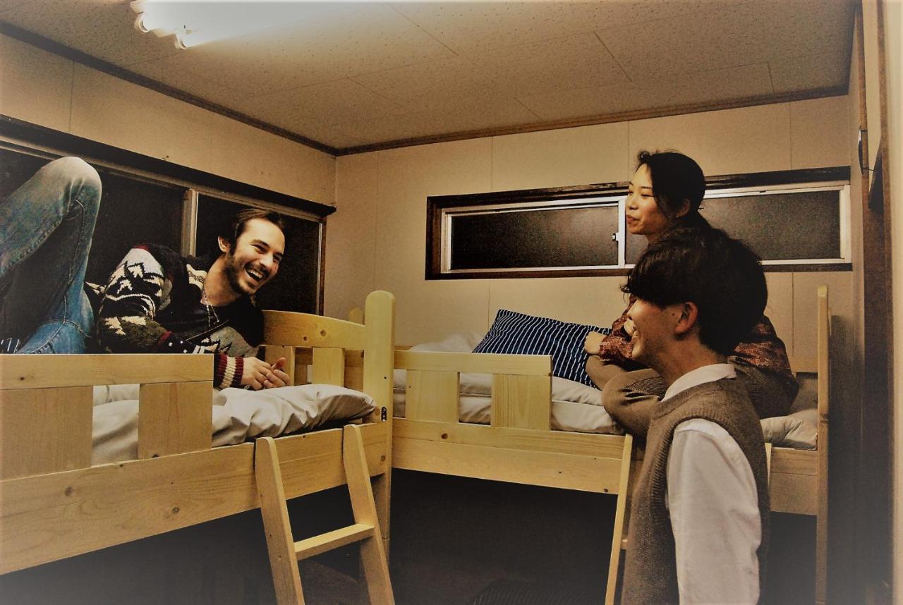 Guesthouse Omoya--全個室--囲炉裏のぬくもりと共にグループの絆を深める古民家宿でゆっくりとした時間を-6名部屋-6名部屋-8名部屋--最大20名-ペット同伴可は一室のみ- Matsuyama  Dış mekan fotoğraf